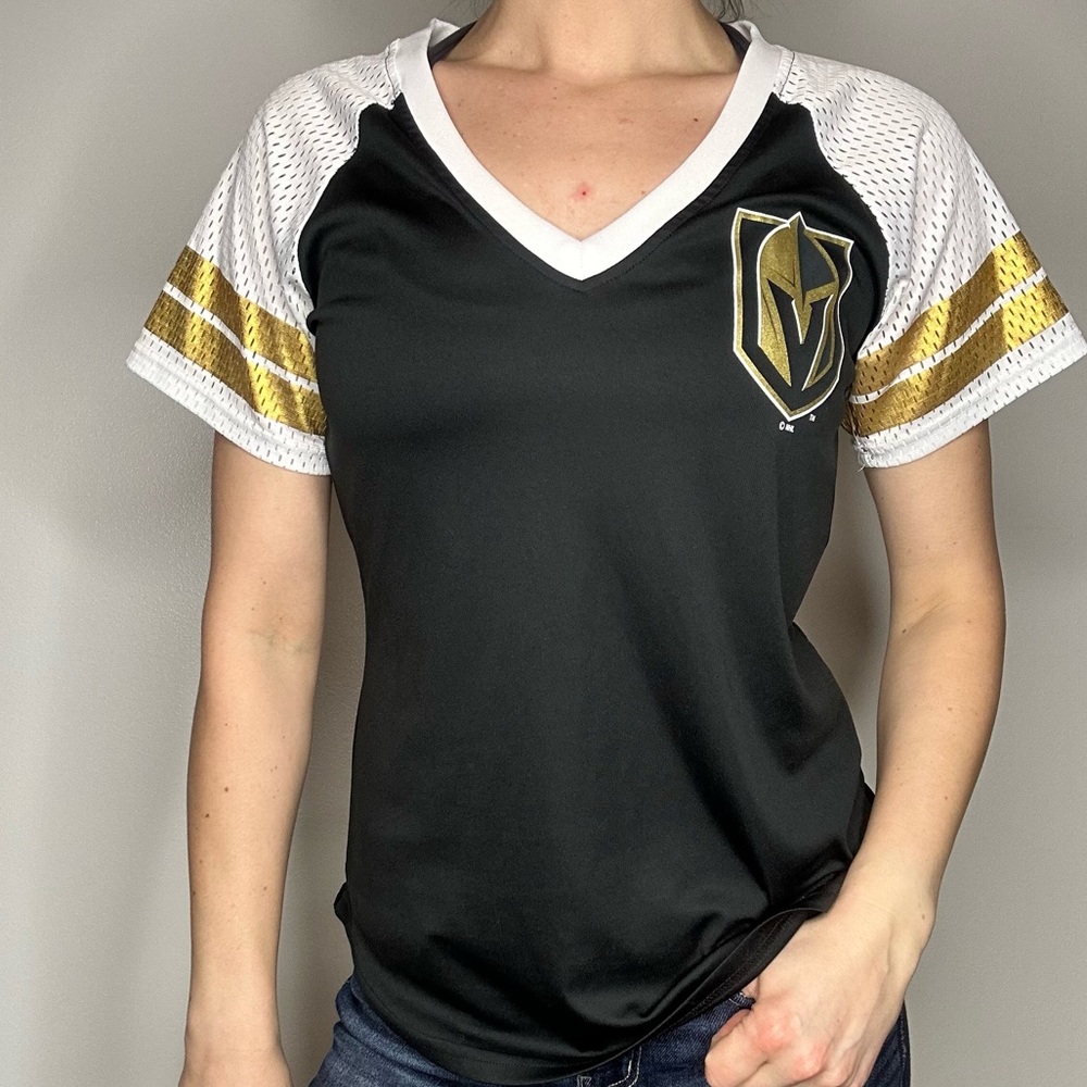 NHL Las Vegas Knights Women’s Black Gold  V-neck Hockey Tshirt M